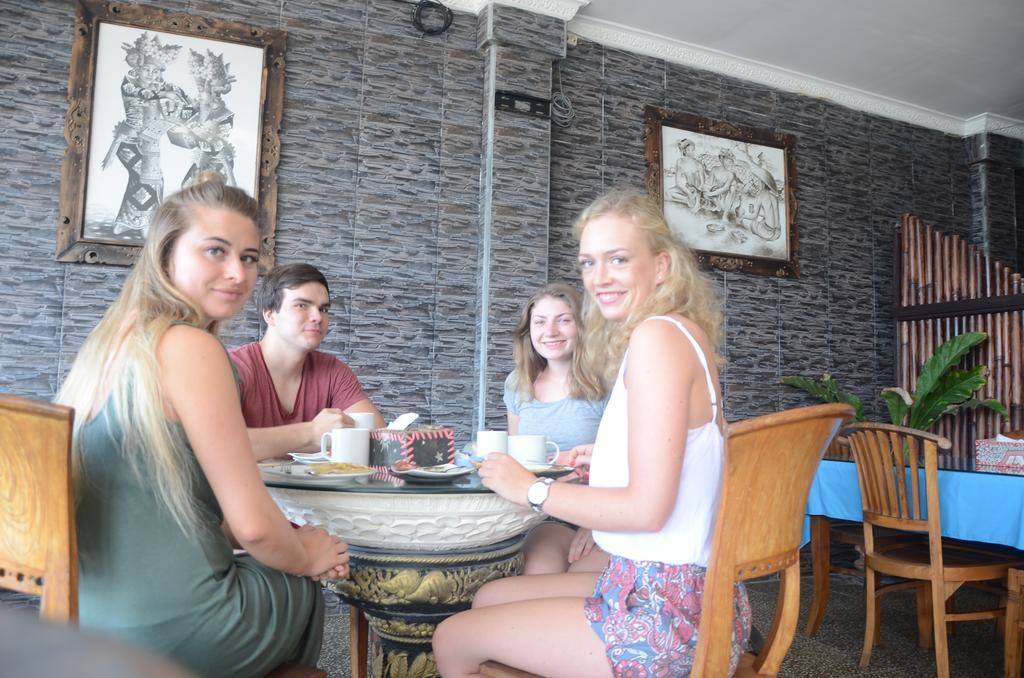 Padangbai Beach Homestay Bagian luar foto