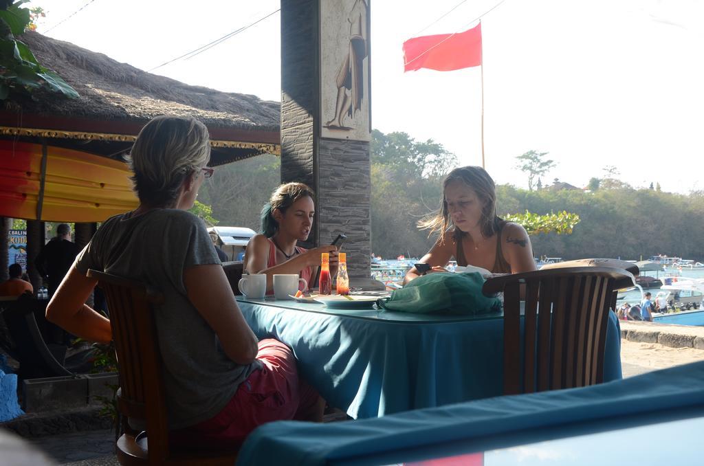 Padangbai Beach Homestay Bagian luar foto