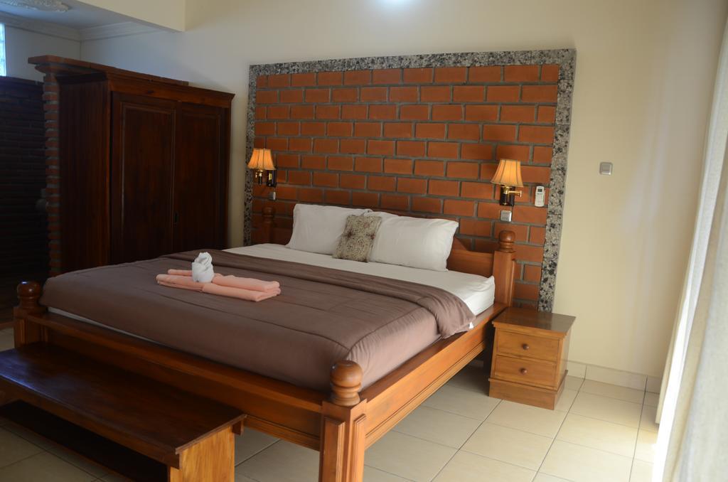 Padangbai Beach Homestay Bagian luar foto