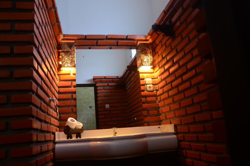 Padangbai Beach Homestay Bagian luar foto