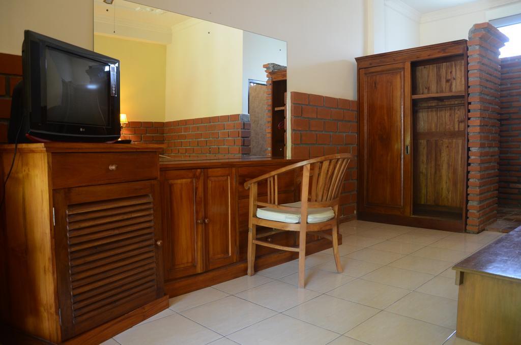 Padangbai Beach Homestay Bagian luar foto